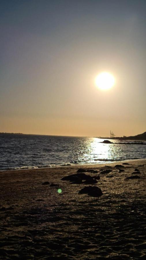 El Apartamento De Amy Con Vistas Al Mar Mazagon Ngoại thất bức ảnh