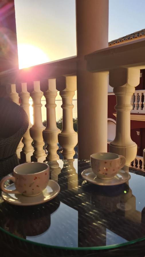 El Apartamento De Amy Con Vistas Al Mar Mazagon Ngoại thất bức ảnh